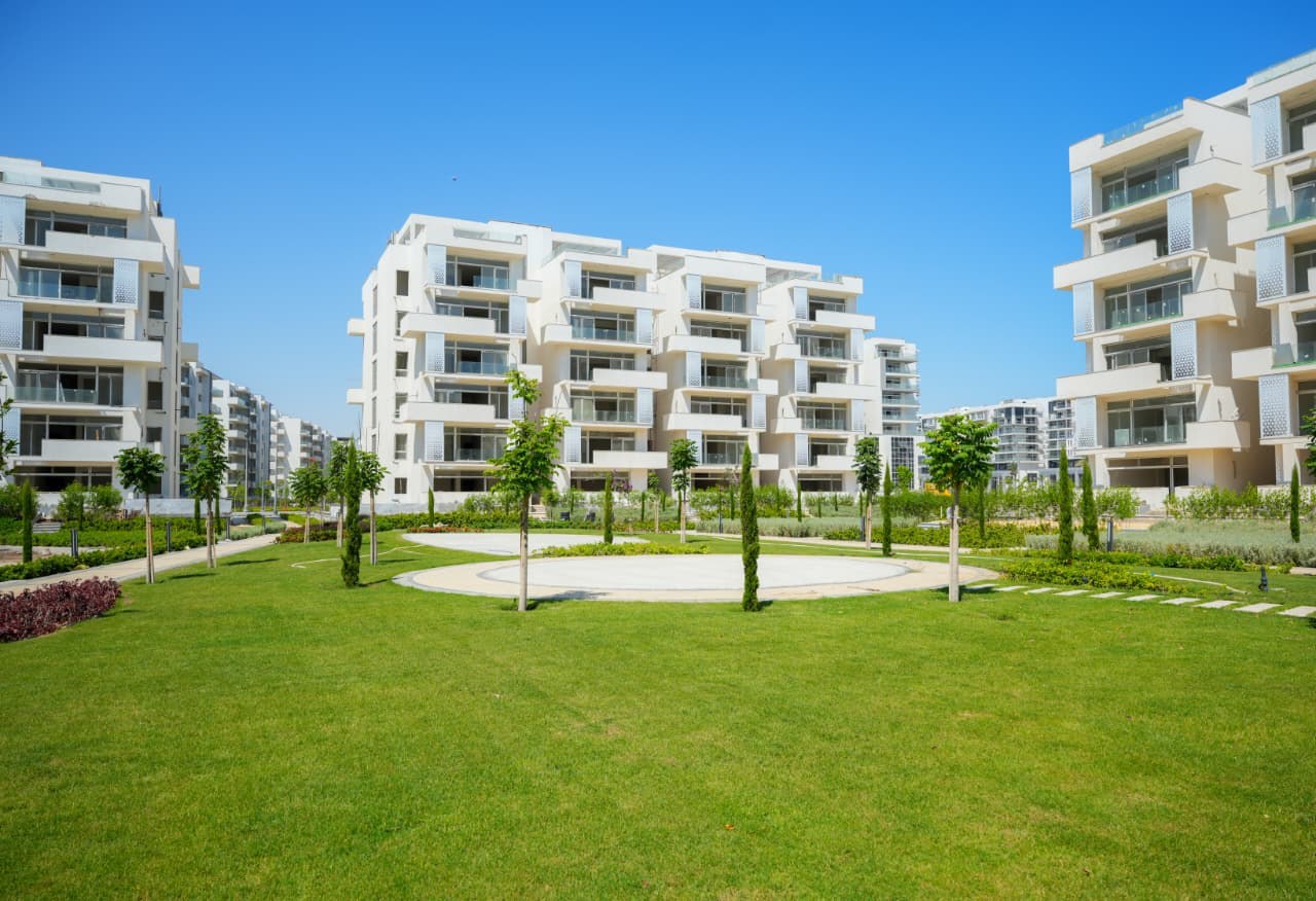 Residential landscape and grounds, CEC project photo 10